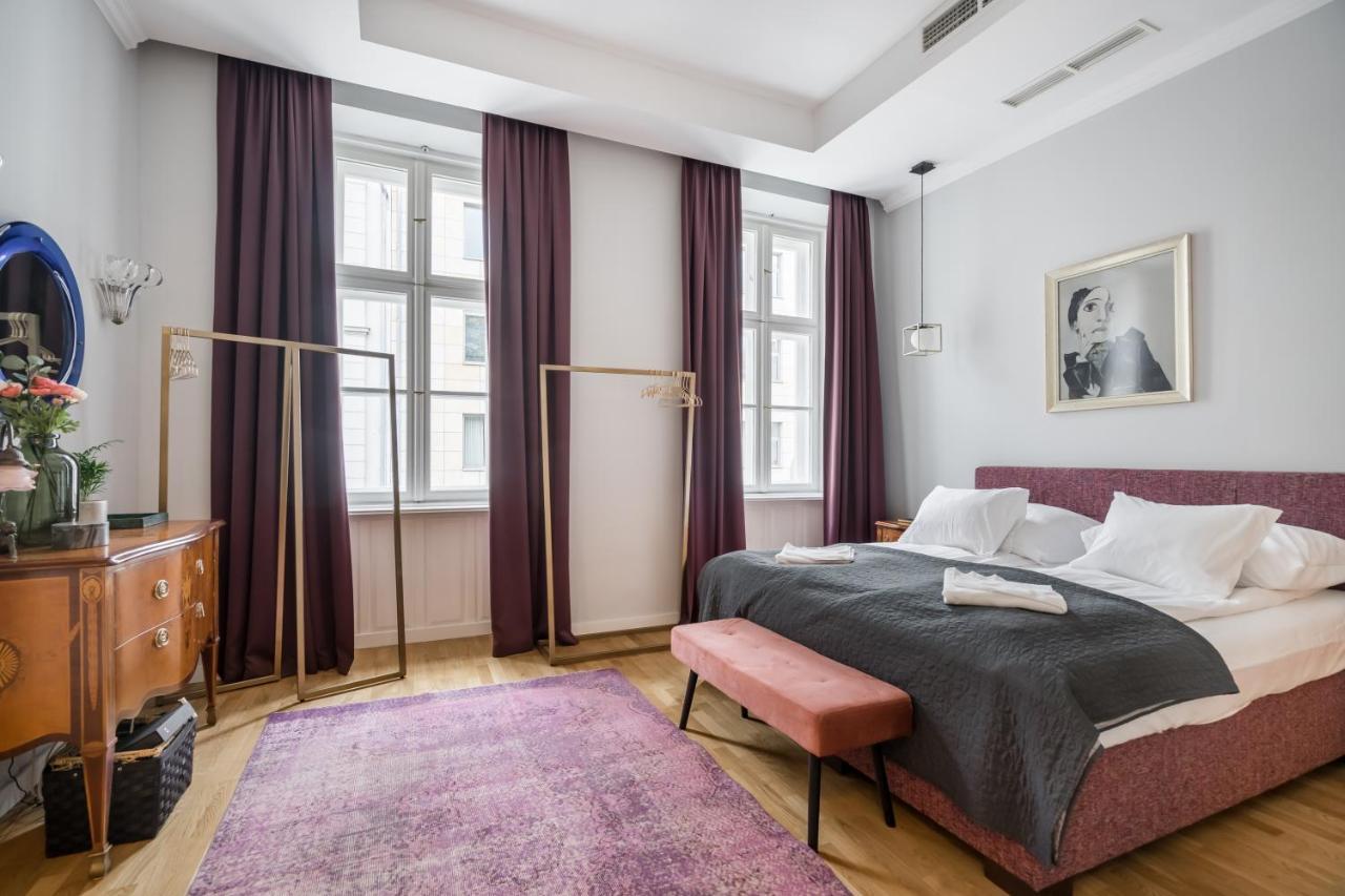 Bpr Adagio Design Home With A/C Budapest Luaran gambar